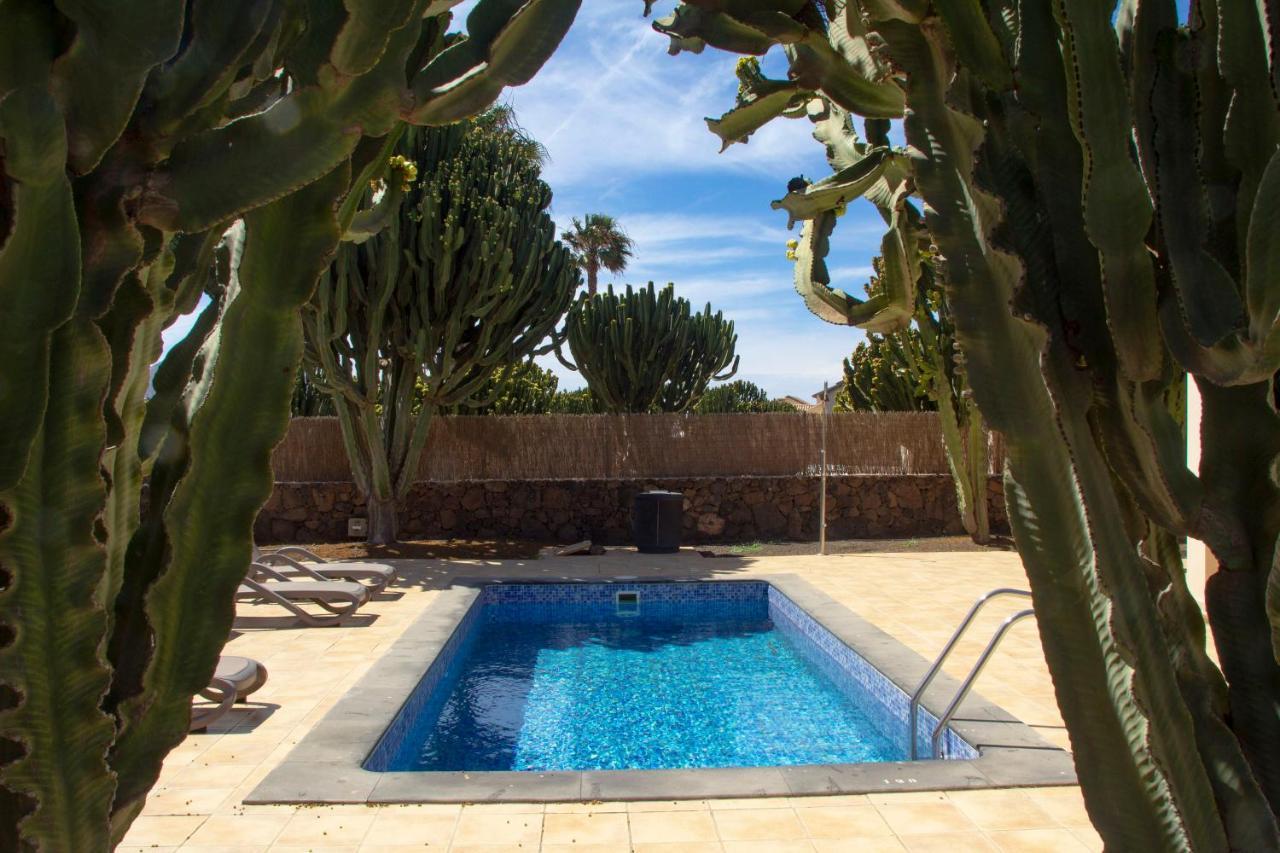 Villas Oasis Casa Vieja La Oliva Luaran gambar
